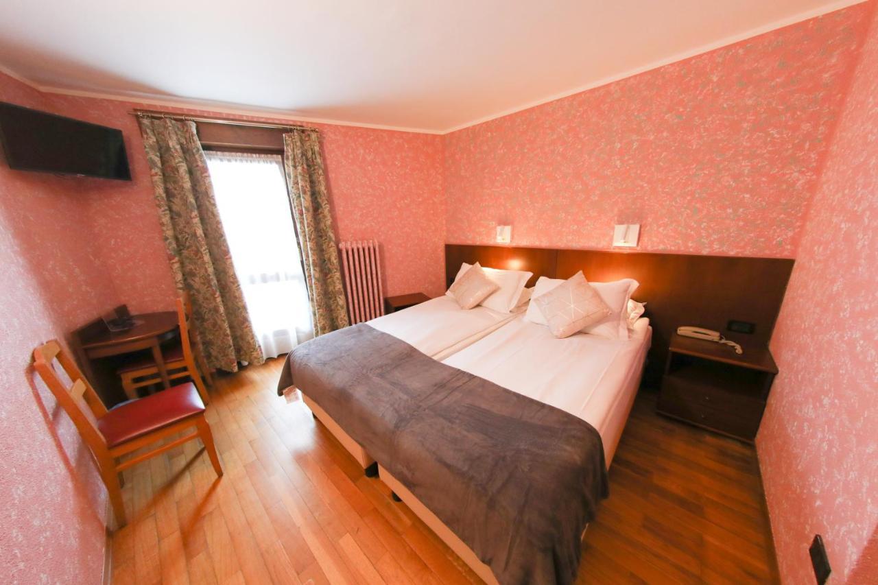 Hotel Sporting Breuil-Cervinia Extérieur photo