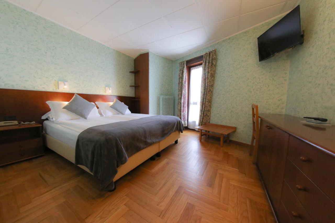 Hotel Sporting Breuil-Cervinia Extérieur photo